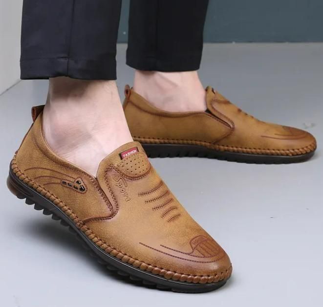 Elegant Men's Leather Loafers